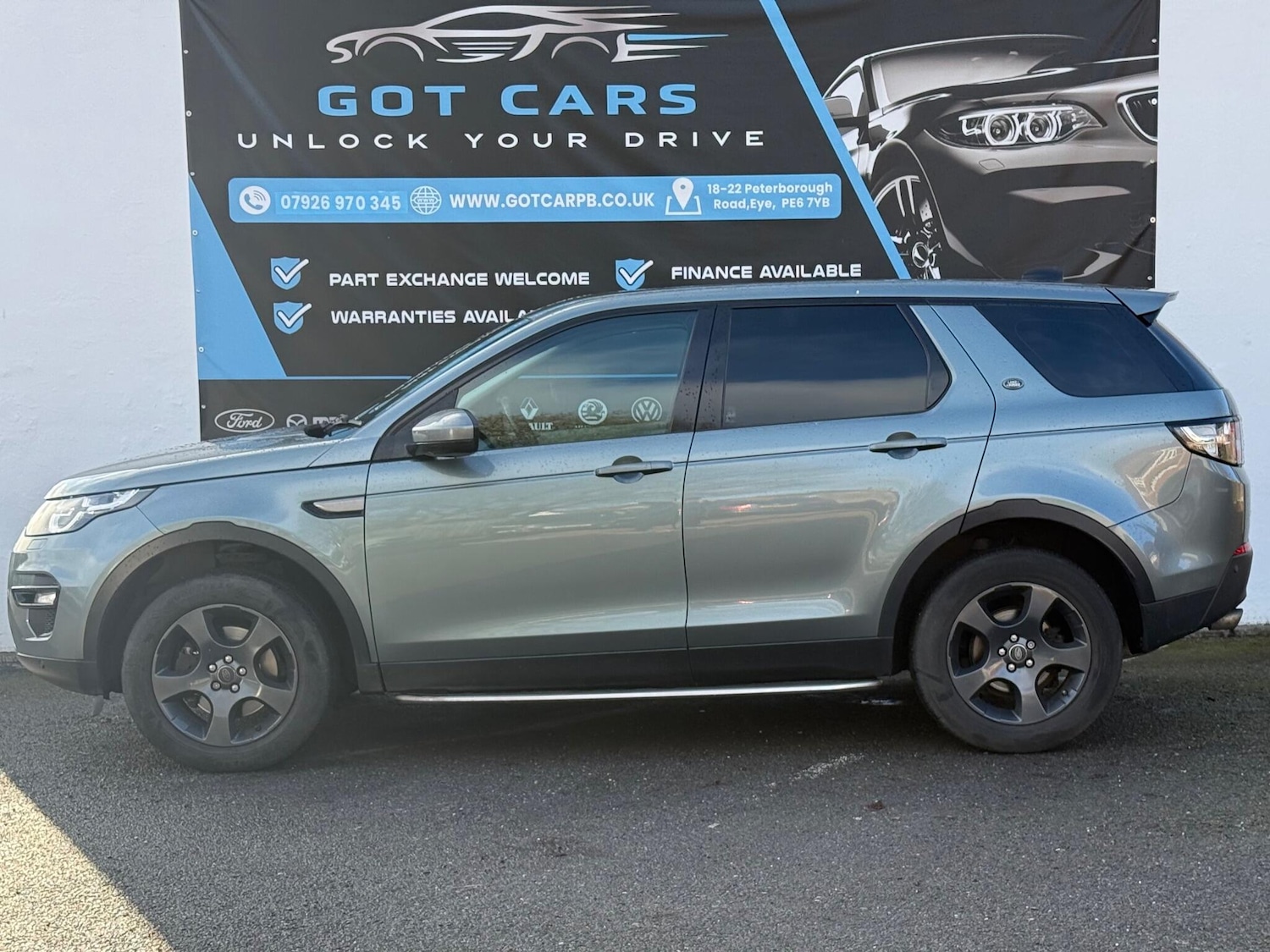 Used Land Rover Discovery Sport 2016 for sale - 77163271: Photo 5