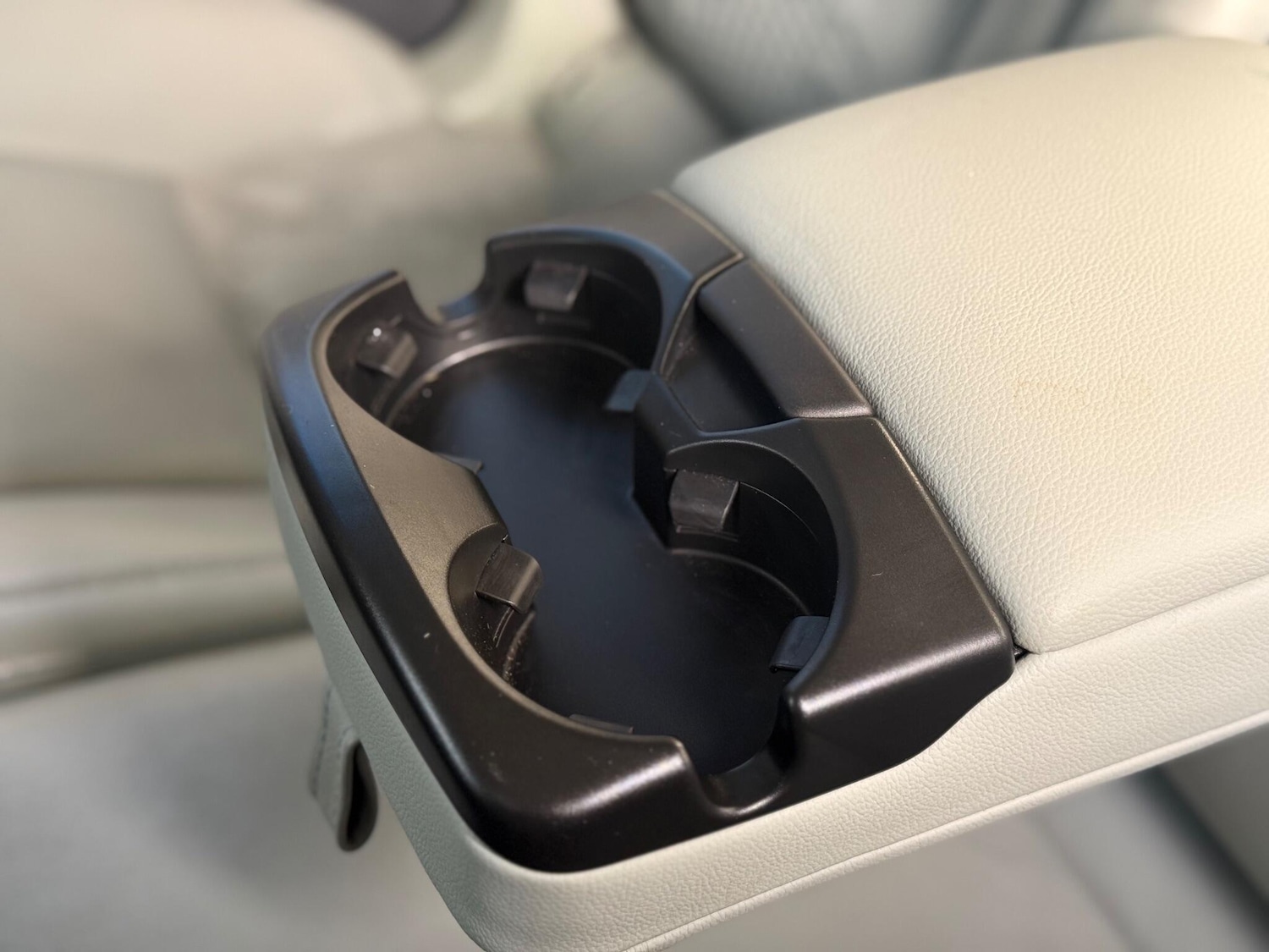 Used Land Rover Discovery Sport 2016 for sale - 77163271: Photo 56