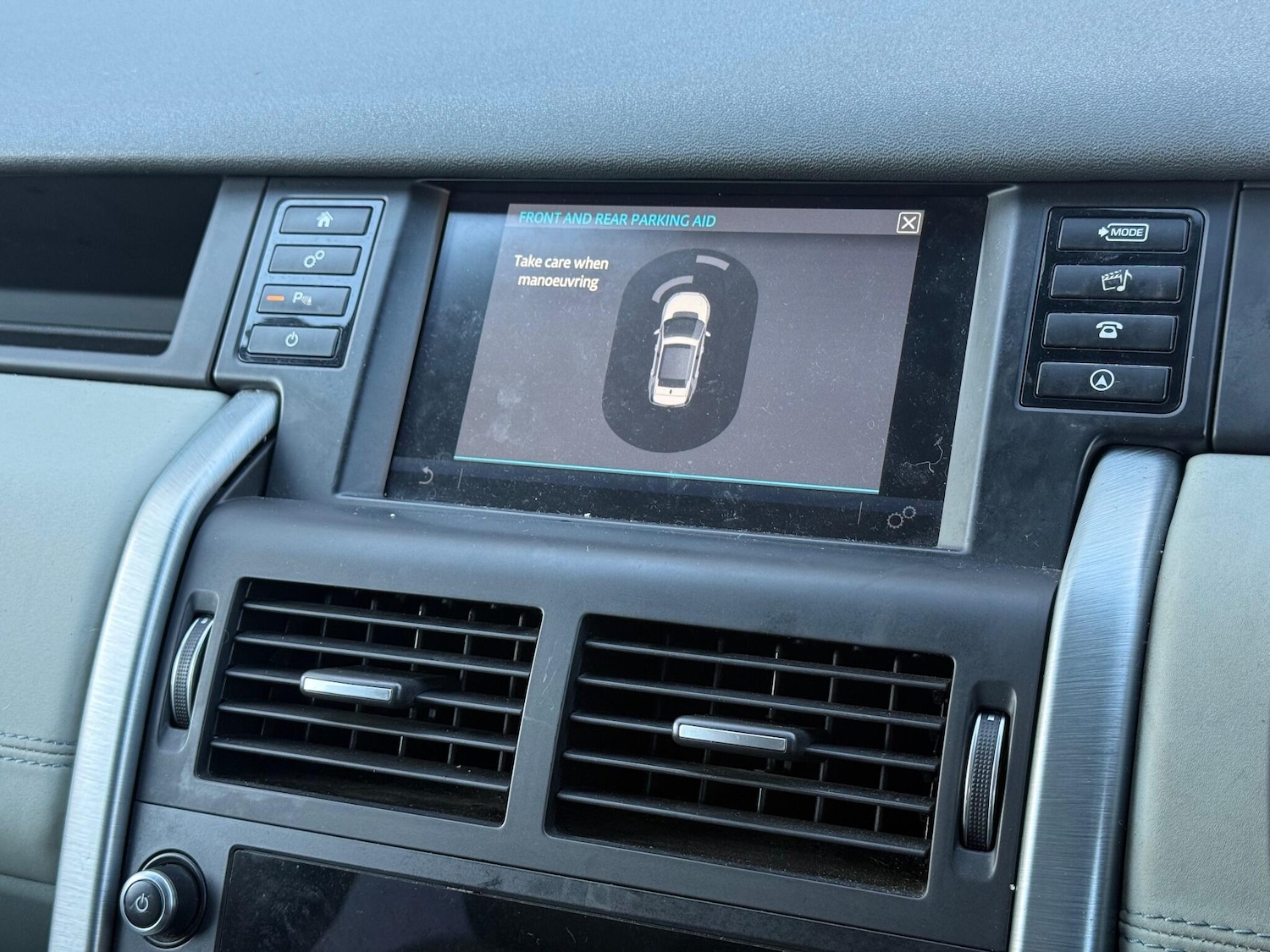 Used Land Rover Discovery Sport 2016 for sale - 77163271: Photo 62