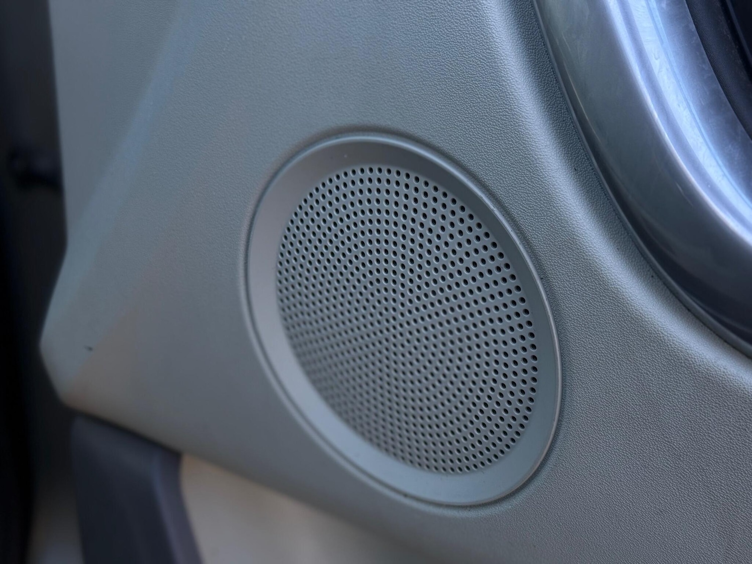 Used Land Rover Discovery Sport 2016 for sale - 77163271: Photo 72