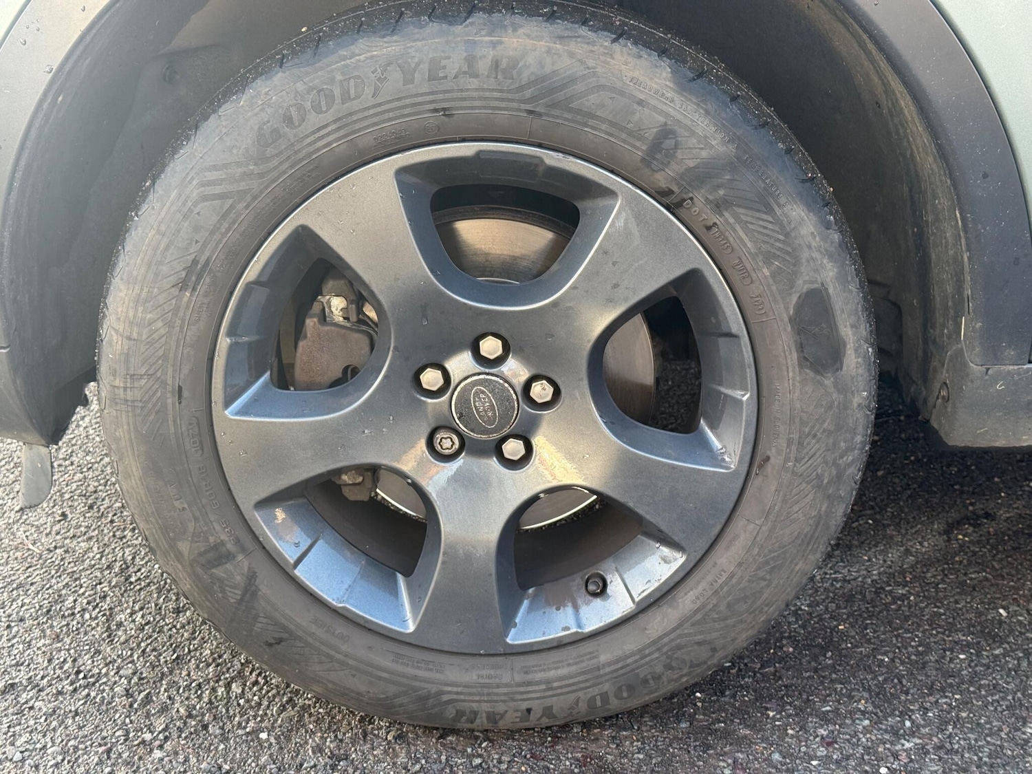 Used Land Rover Discovery Sport 2016 for sale - 77163271: Photo 78