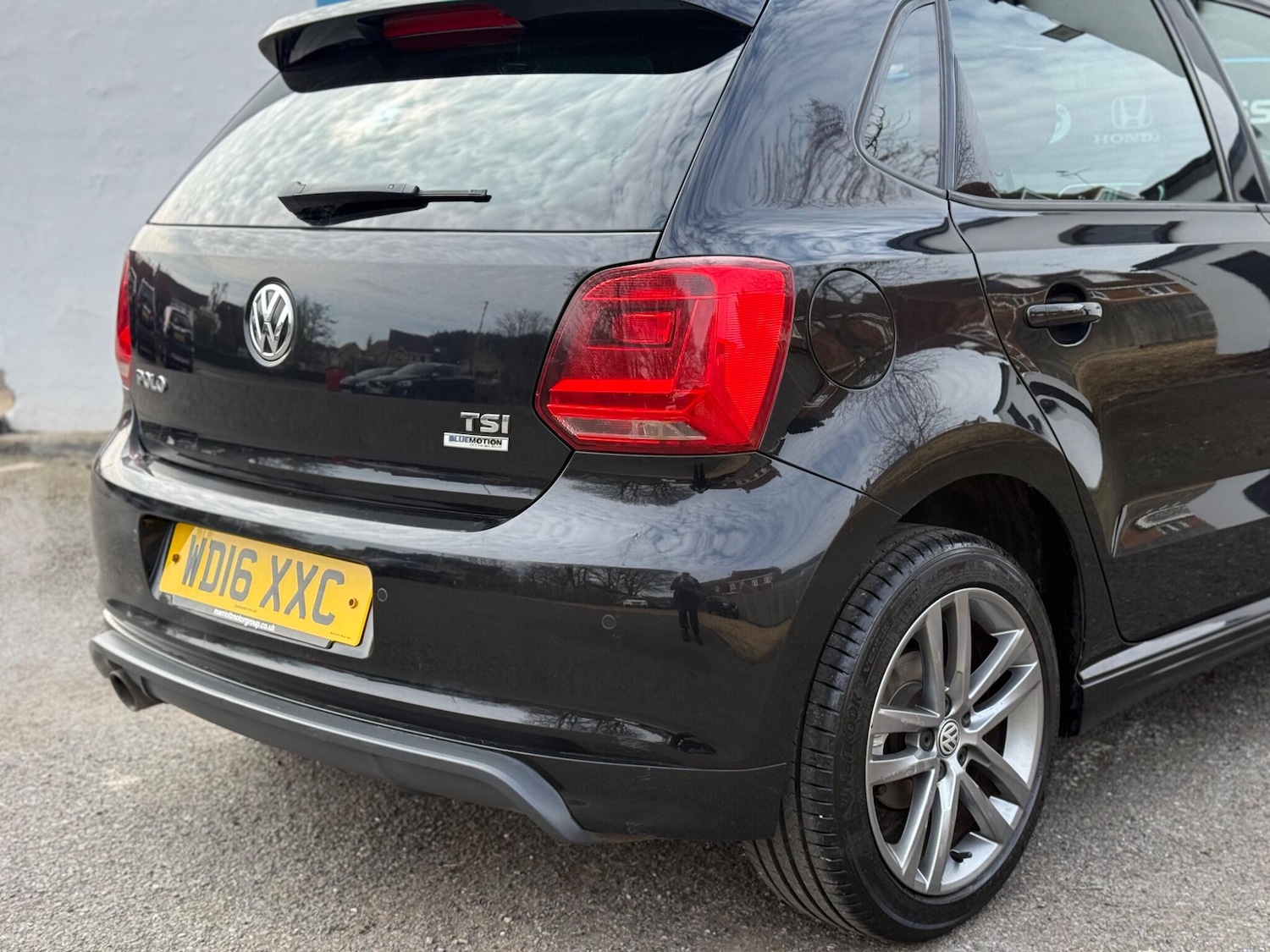 Used Volkswagen Polo 2016 for sale - 77982358: Photo 31