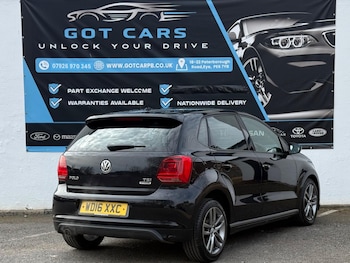 Used Volkswagen Polo 2016 for sale - 77982358: Photo