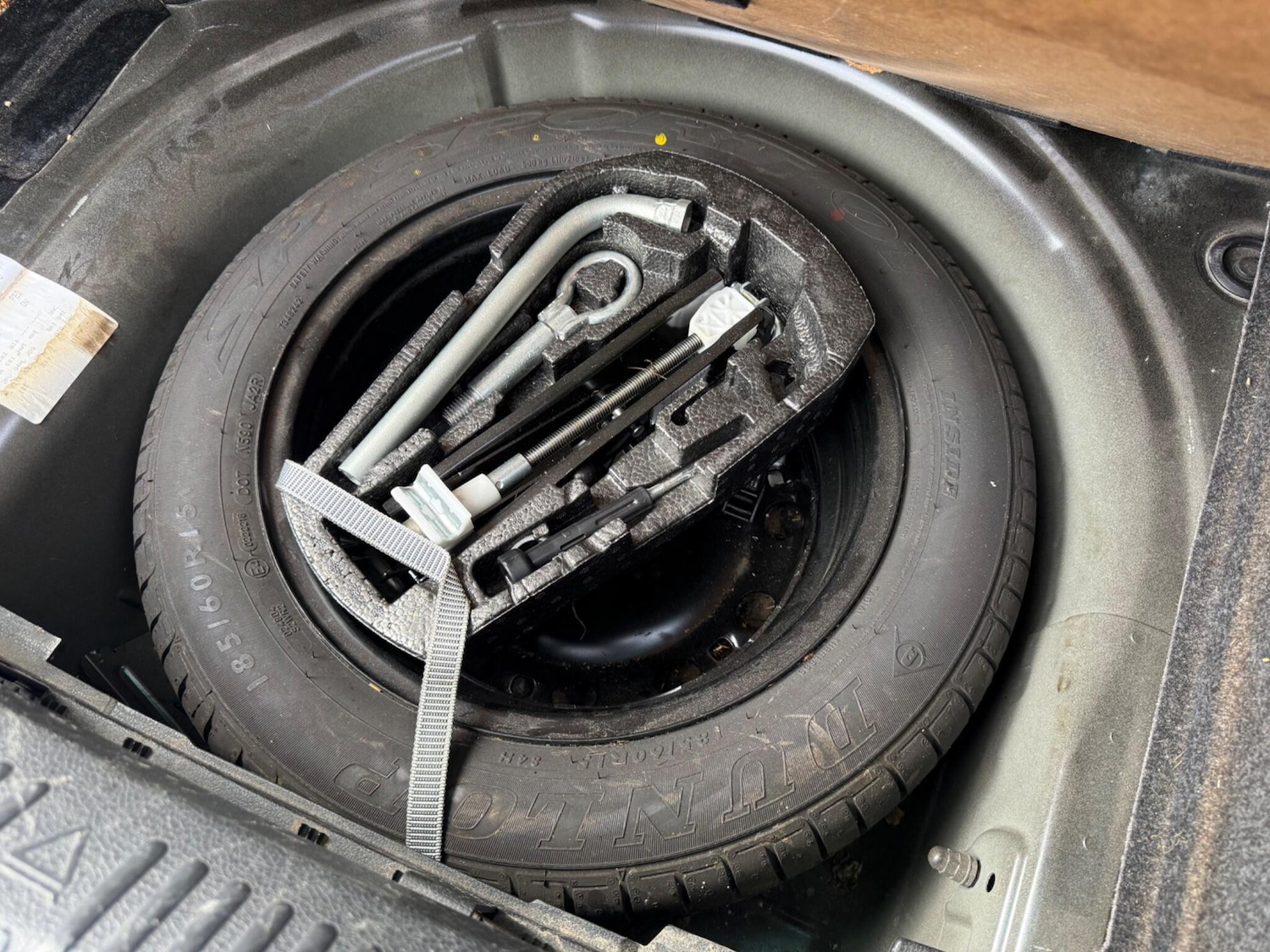 Used Volkswagen Polo 2016 for sale - 77982358: Photo 47