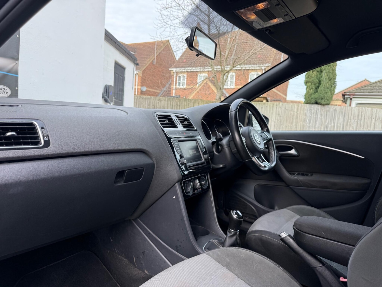 Used Volkswagen Polo 2016 for sale - 77982358: Photo 50