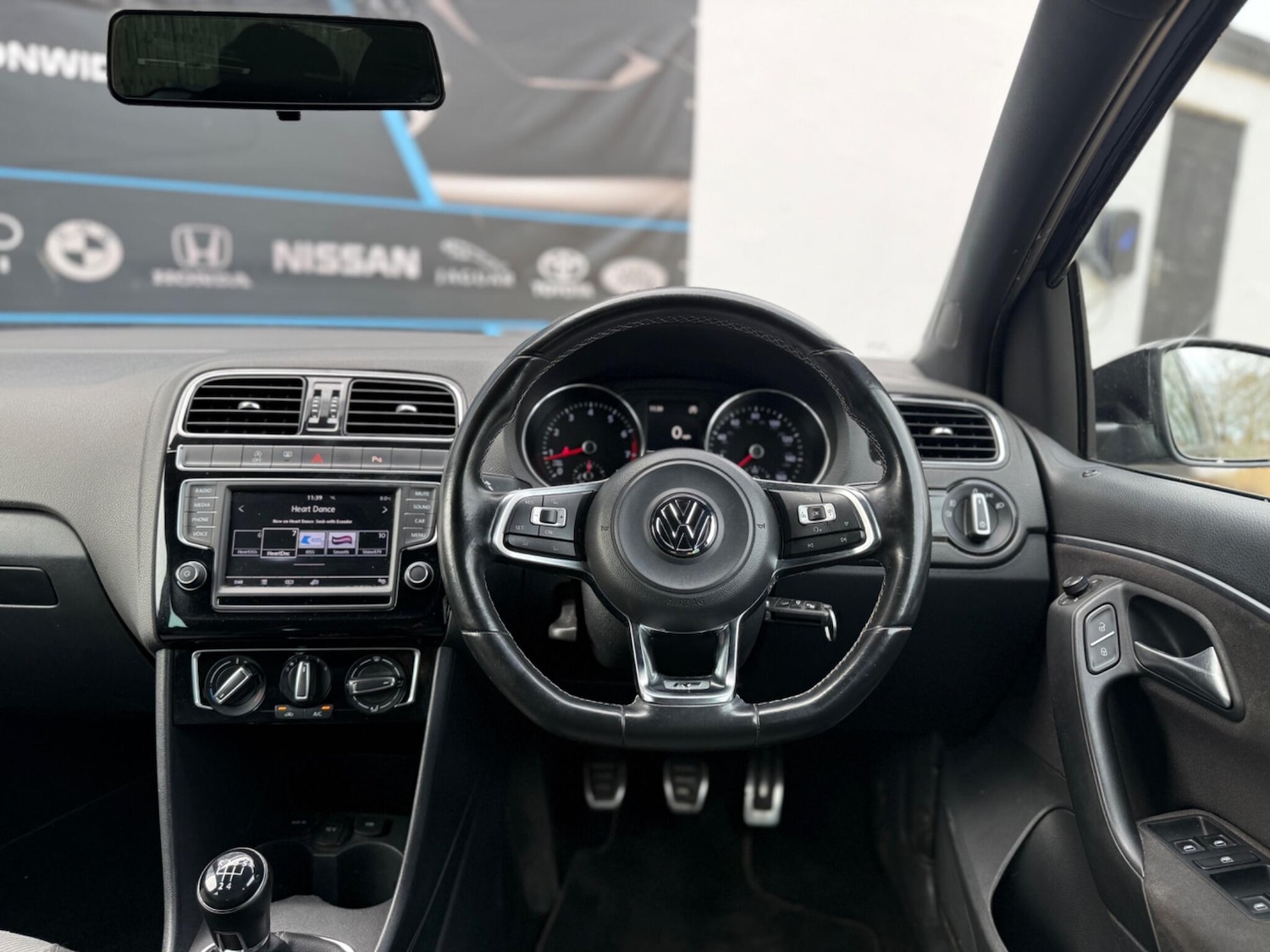 Used Volkswagen Polo 2016 for sale - 77982358: Photo 57