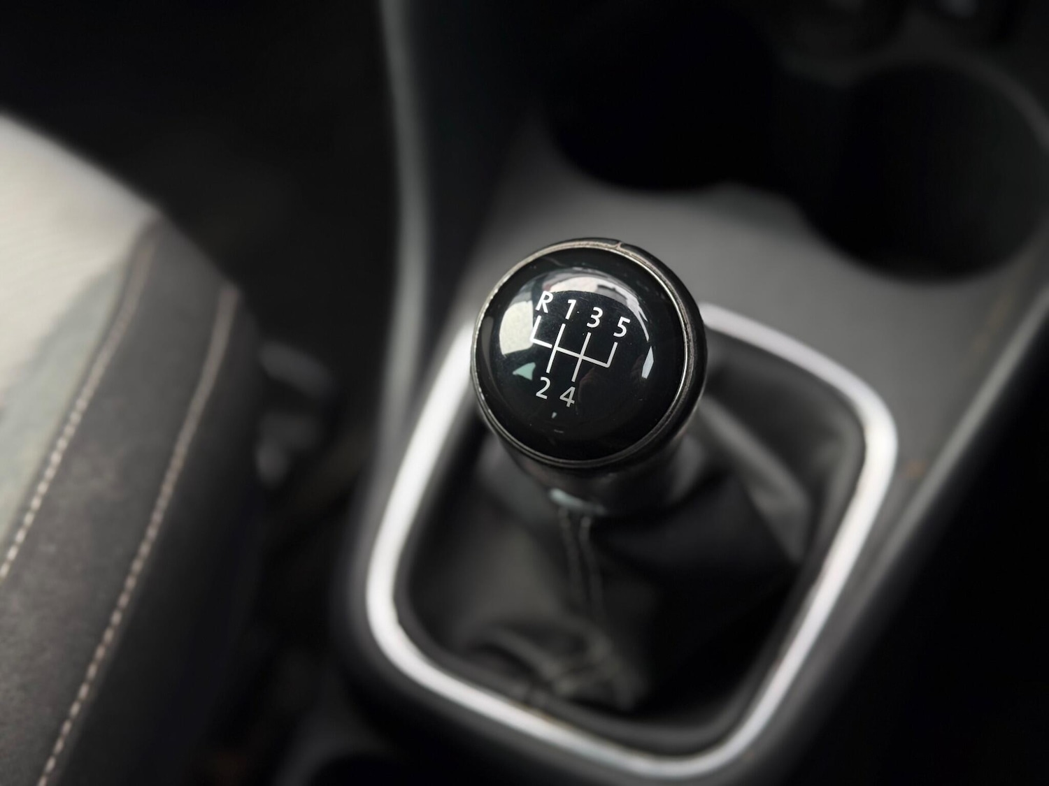 Used Volkswagen Polo 2016 for sale - 77982358: Photo 84