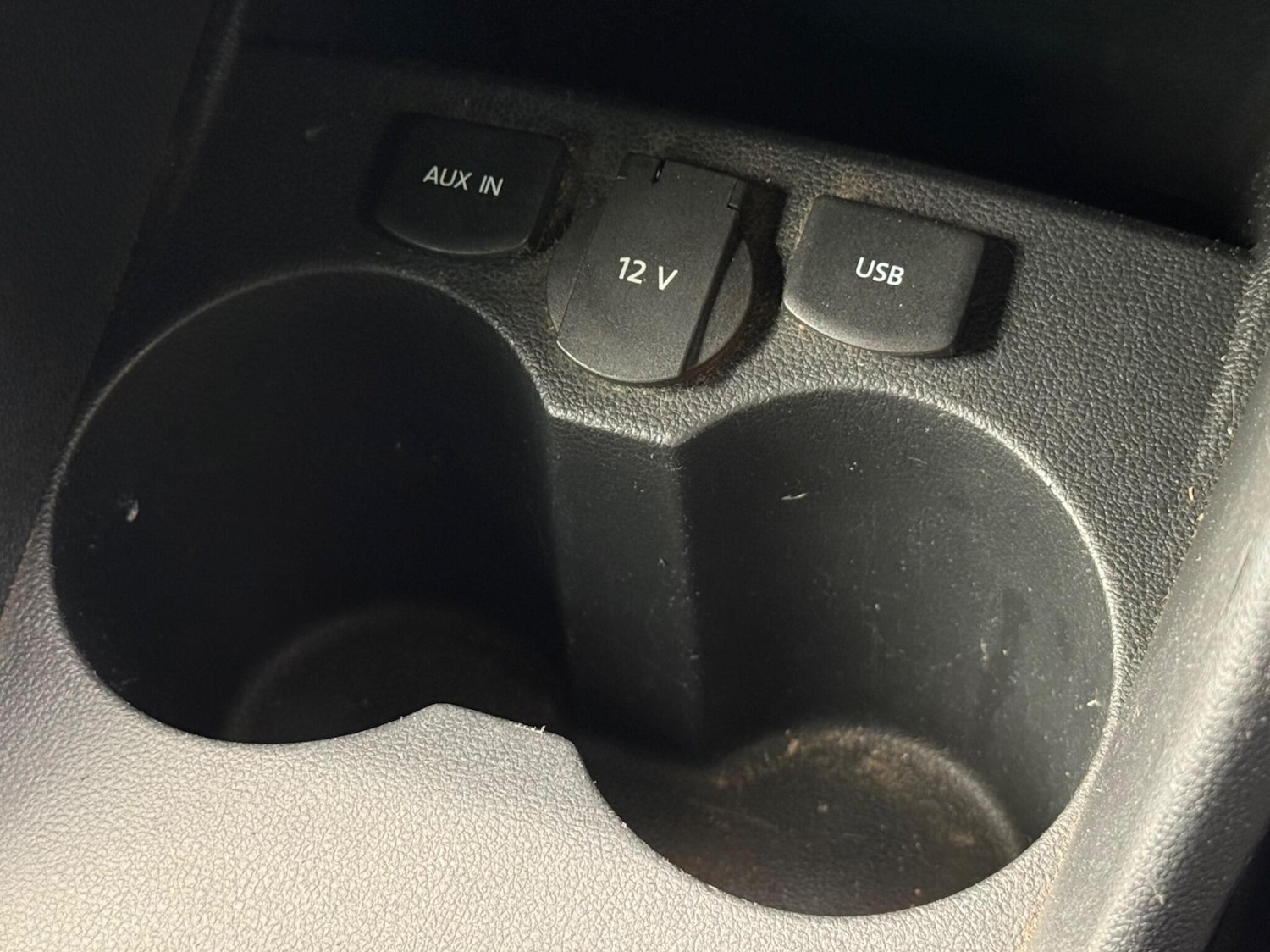 Used Volkswagen Polo 2016 for sale - 77982358: Photo 86