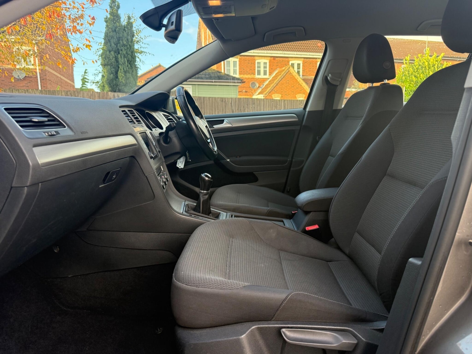 Used Volkswagen Golf 2016 for sale - 76990188: Photo 28