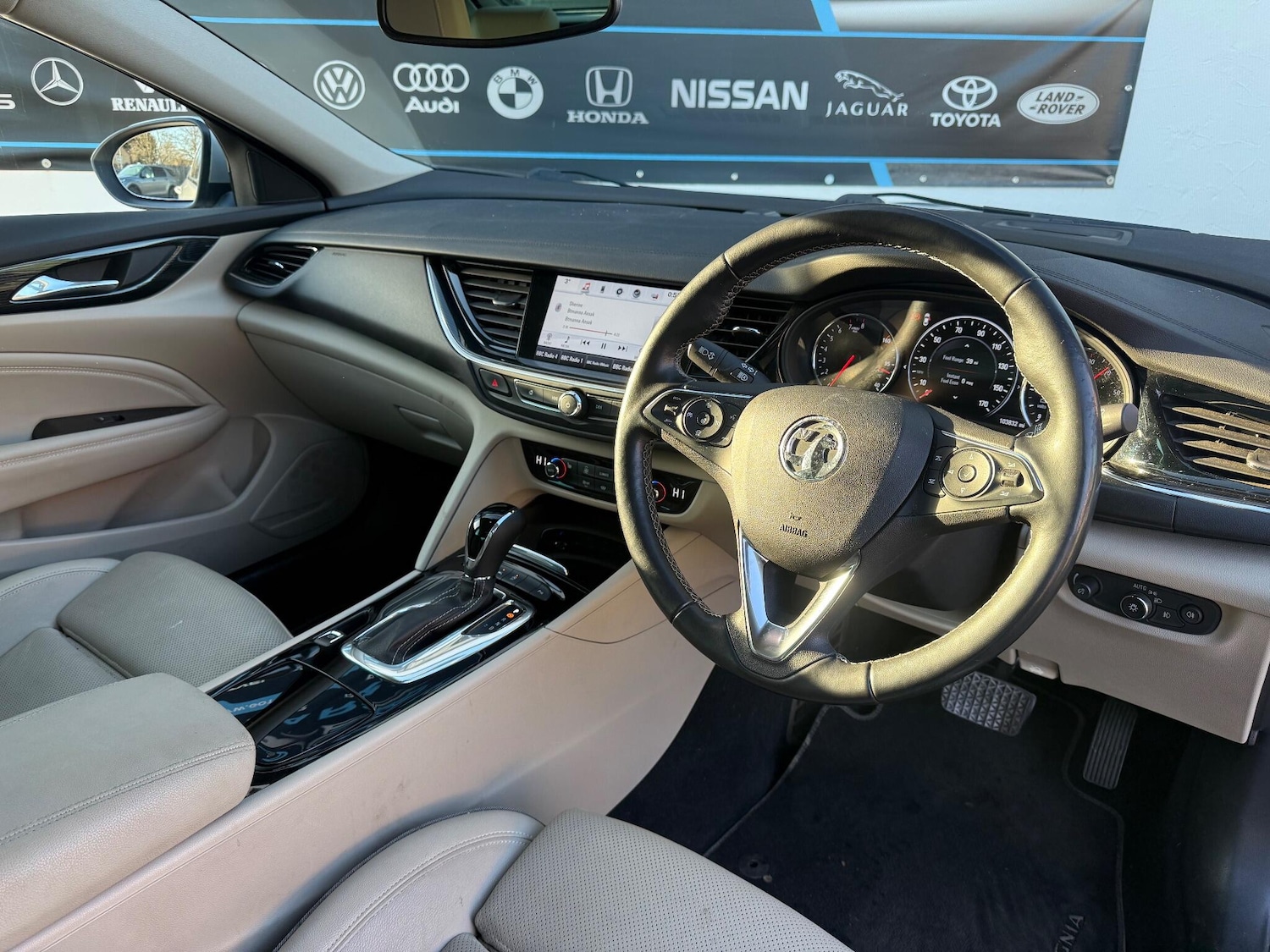 Used Vauxhall Insignia 2018 for sale - 77050254: Photo 27