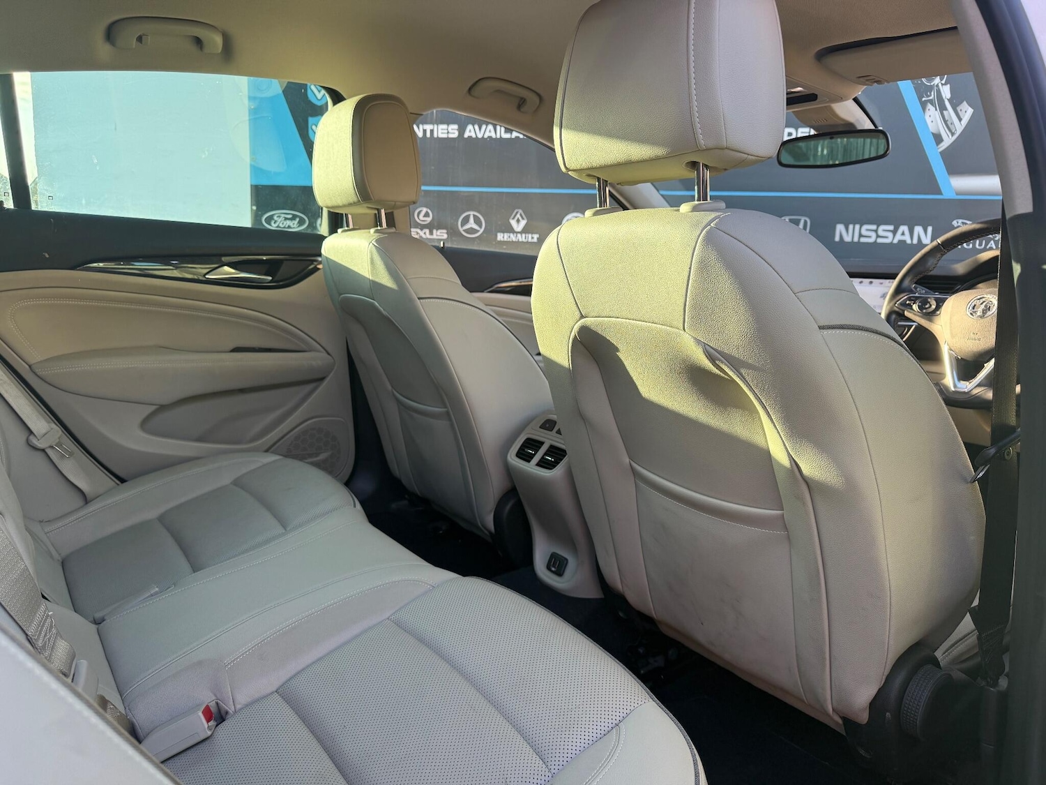 Used Vauxhall Insignia 2018 for sale - 77050254: Photo 30