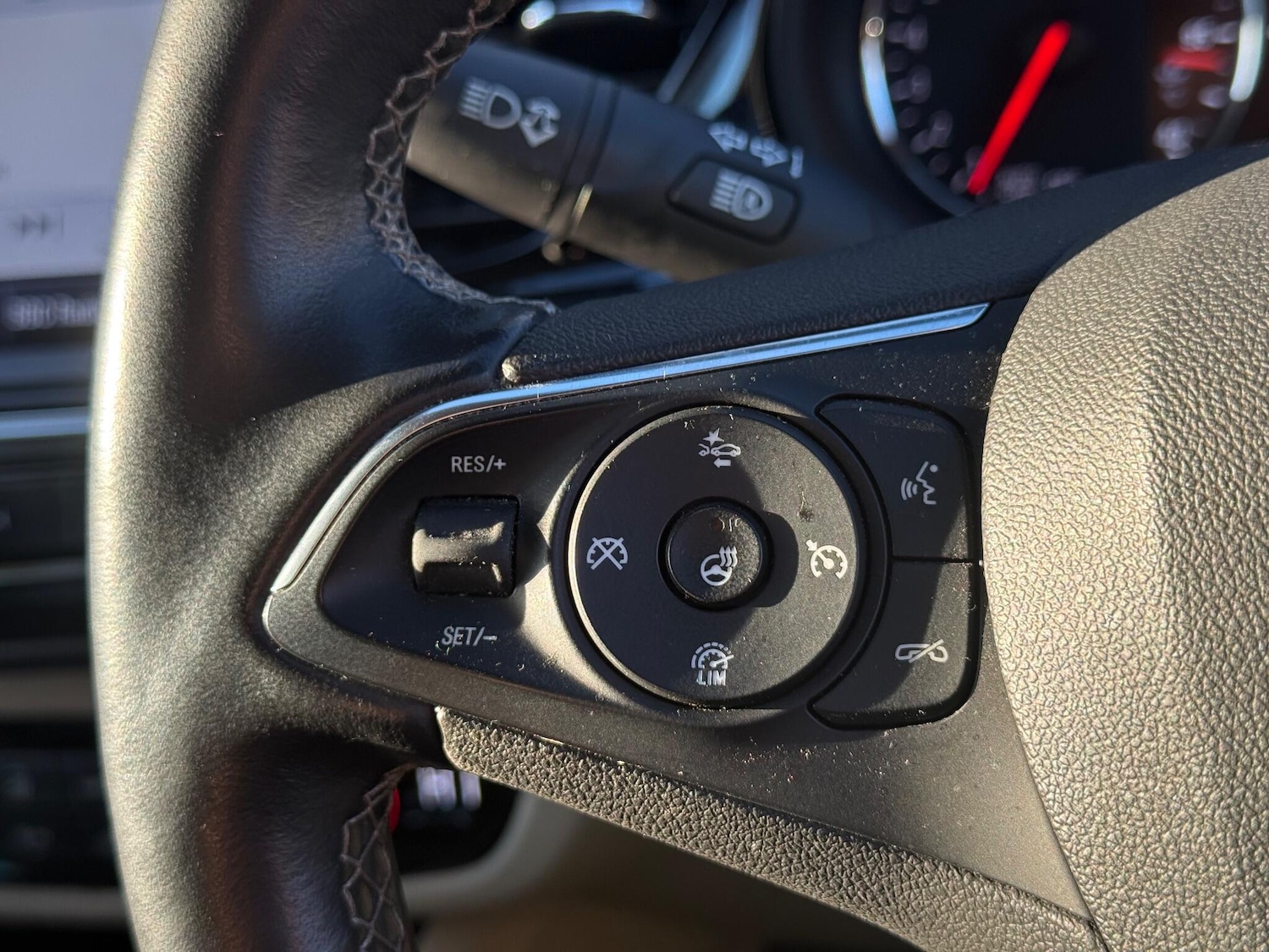 Used Vauxhall Insignia 2018 for sale - 77050254: Photo 45