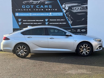 Used Vauxhall Insignia 2018 for sale - 77050254: Photo