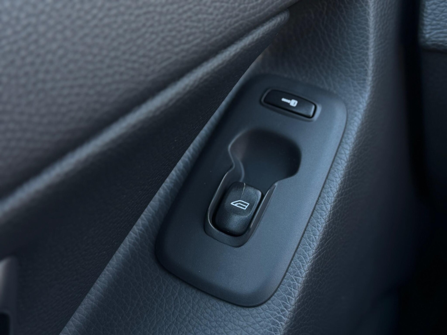 Used Volvo XC90 2014 for sale - 77957650: Photo 69