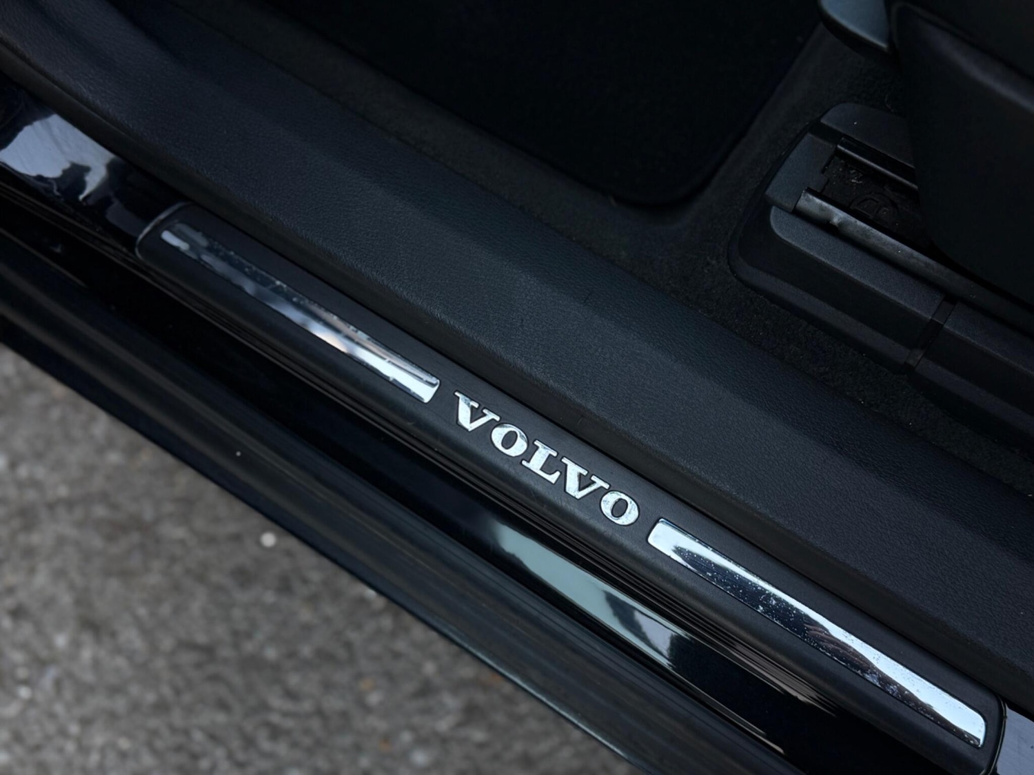 Used Volvo XC90 2014 for sale - 77957650: Photo 73