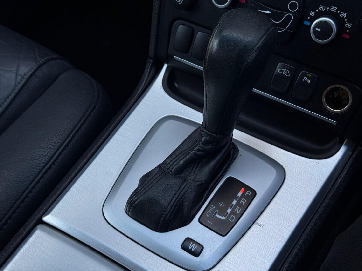 Used Volvo XC90 2014 for sale - 77957650: Photo 79