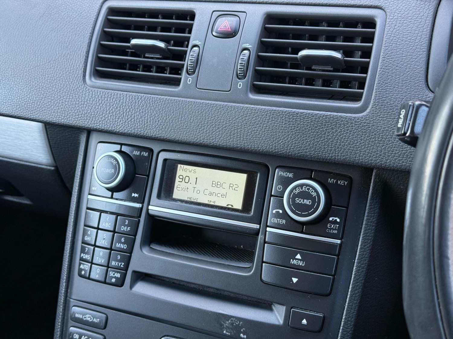 Used Volvo XC90 2014 for sale - 77957650: Photo 81