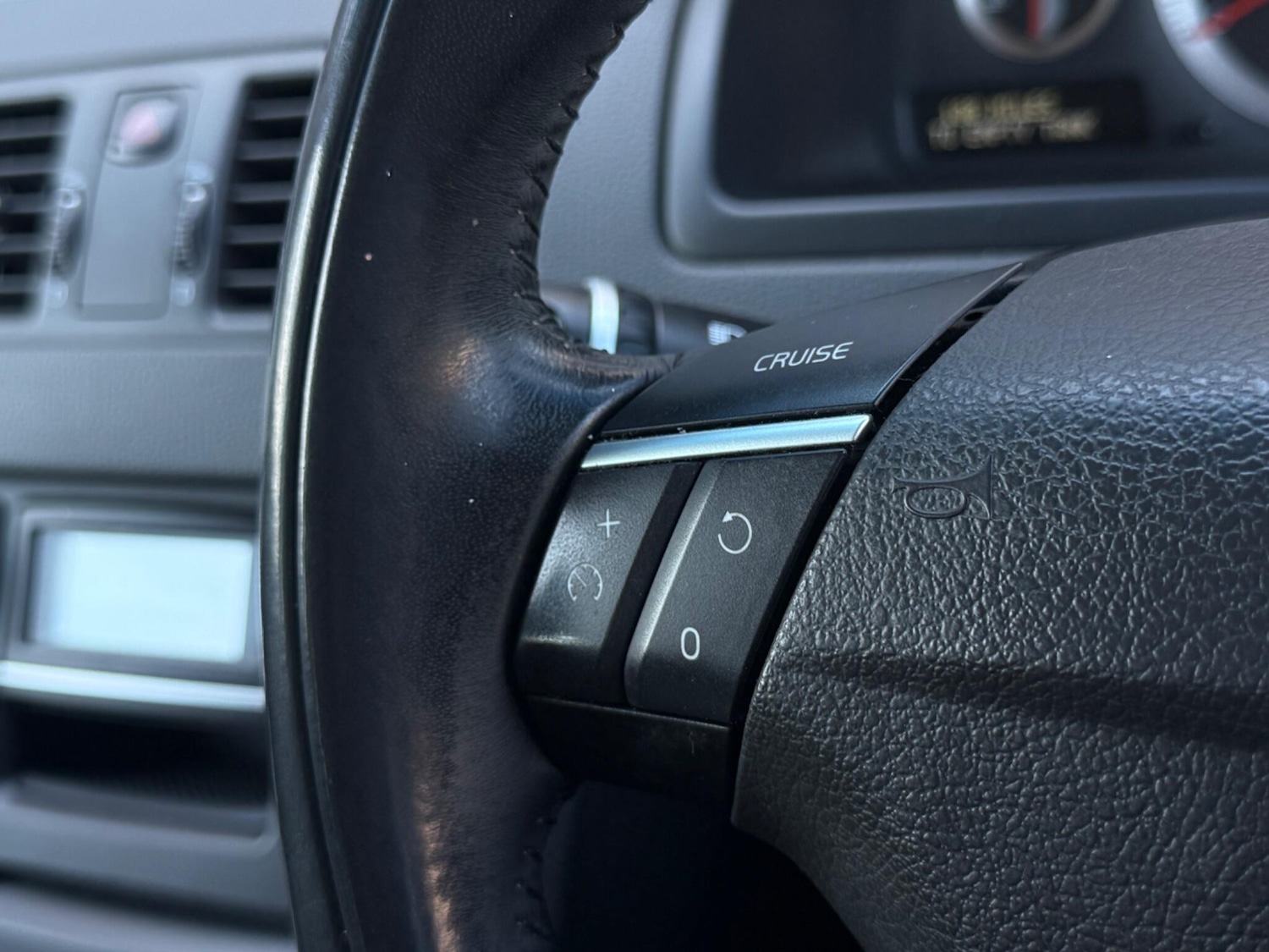 Used Volvo XC90 2014 for sale - 77957650: Photo 85