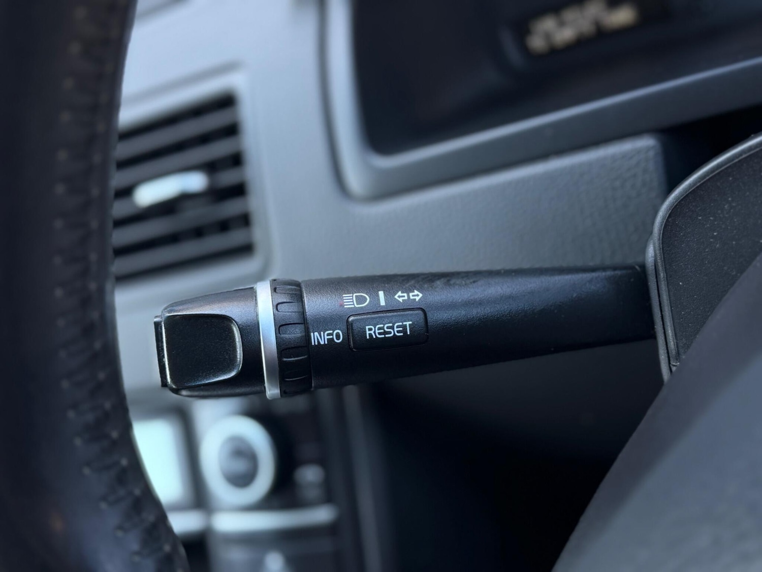 Used Volvo XC90 2014 for sale - 77957650: Photo 87