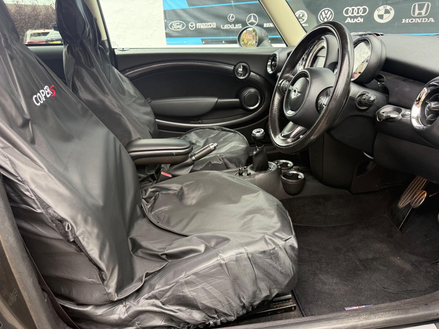 Used MINI Hatch 2011 for sale - 76994763: Photo 21