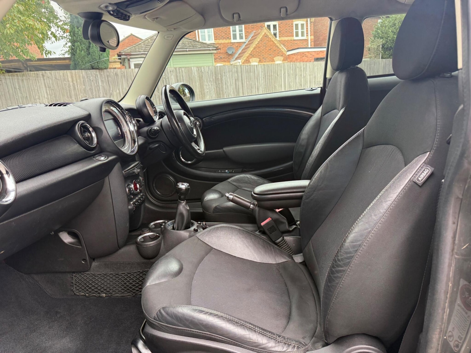 Used MINI Hatch 2011 for sale - 76994763: Photo 26