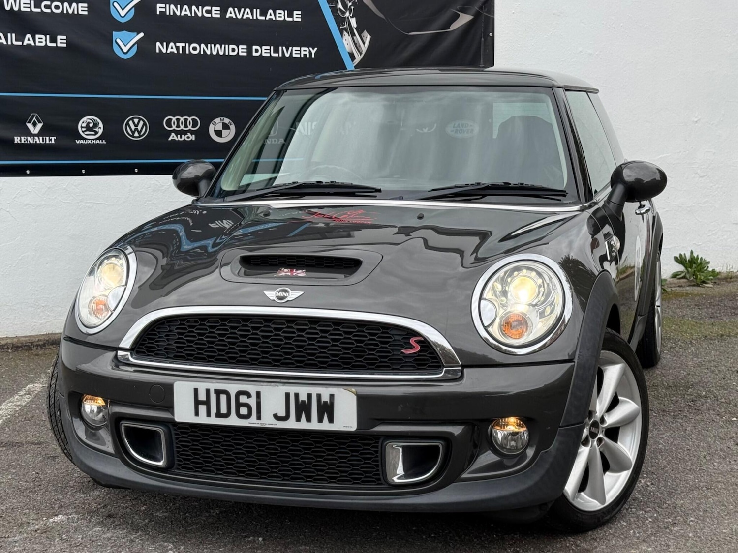 Used MINI Hatch 2011 for sale - 76994763: Photo 6