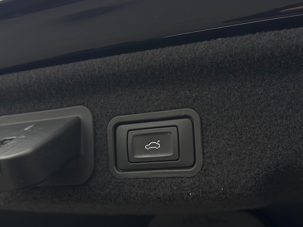 Used Audi A8 2013 for sale - 76299493: Photo 23