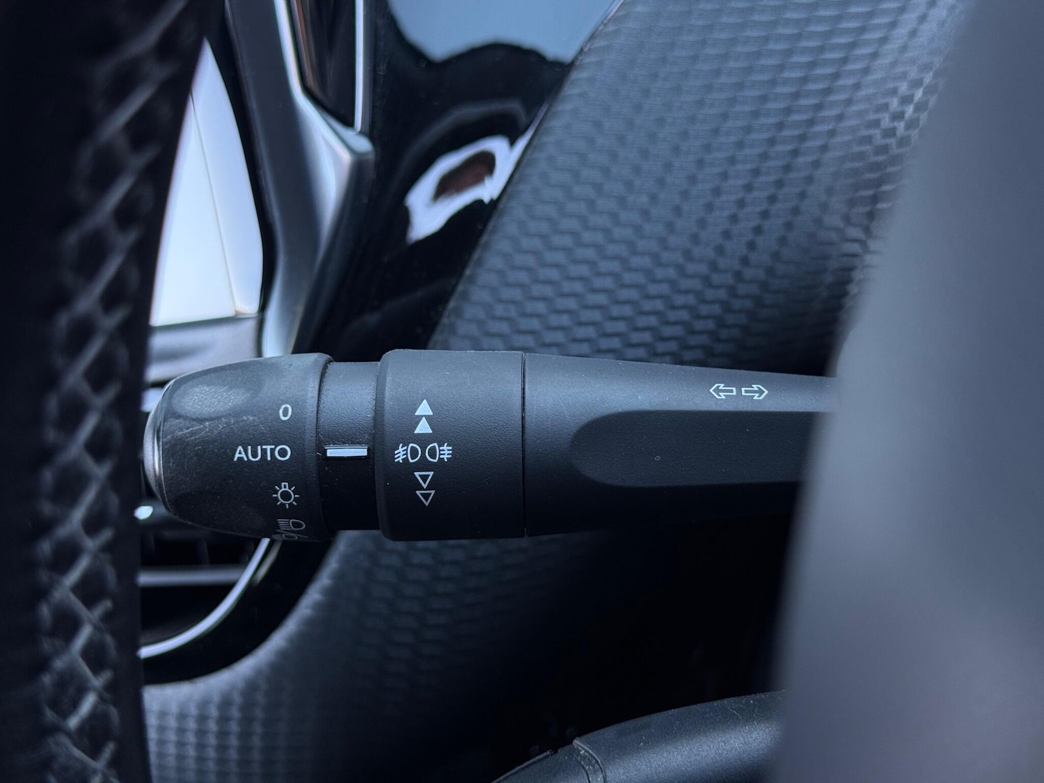 Used Peugeot 2008 2016 for sale - 77852757: Photo 81