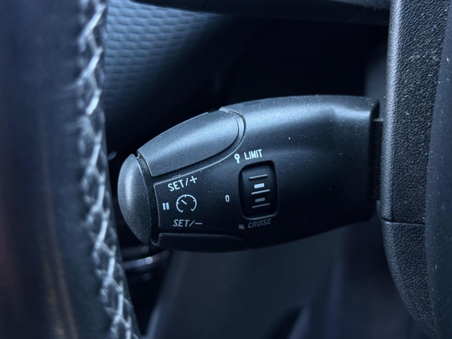 Used Peugeot 2008 2016 for sale - 77852757: Photo 82