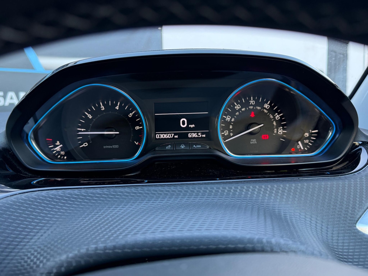 Used Peugeot 2008 2016 for sale - 77852757: Photo 87