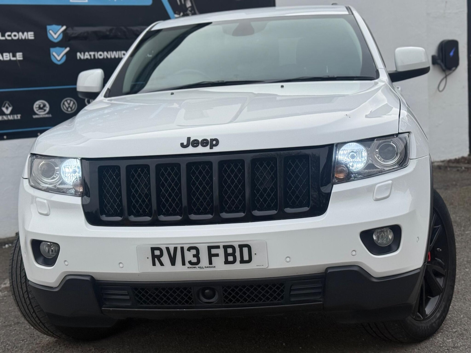 Used Jeep Grand Cherokee 2013 for sale - 77993216: Photo 4