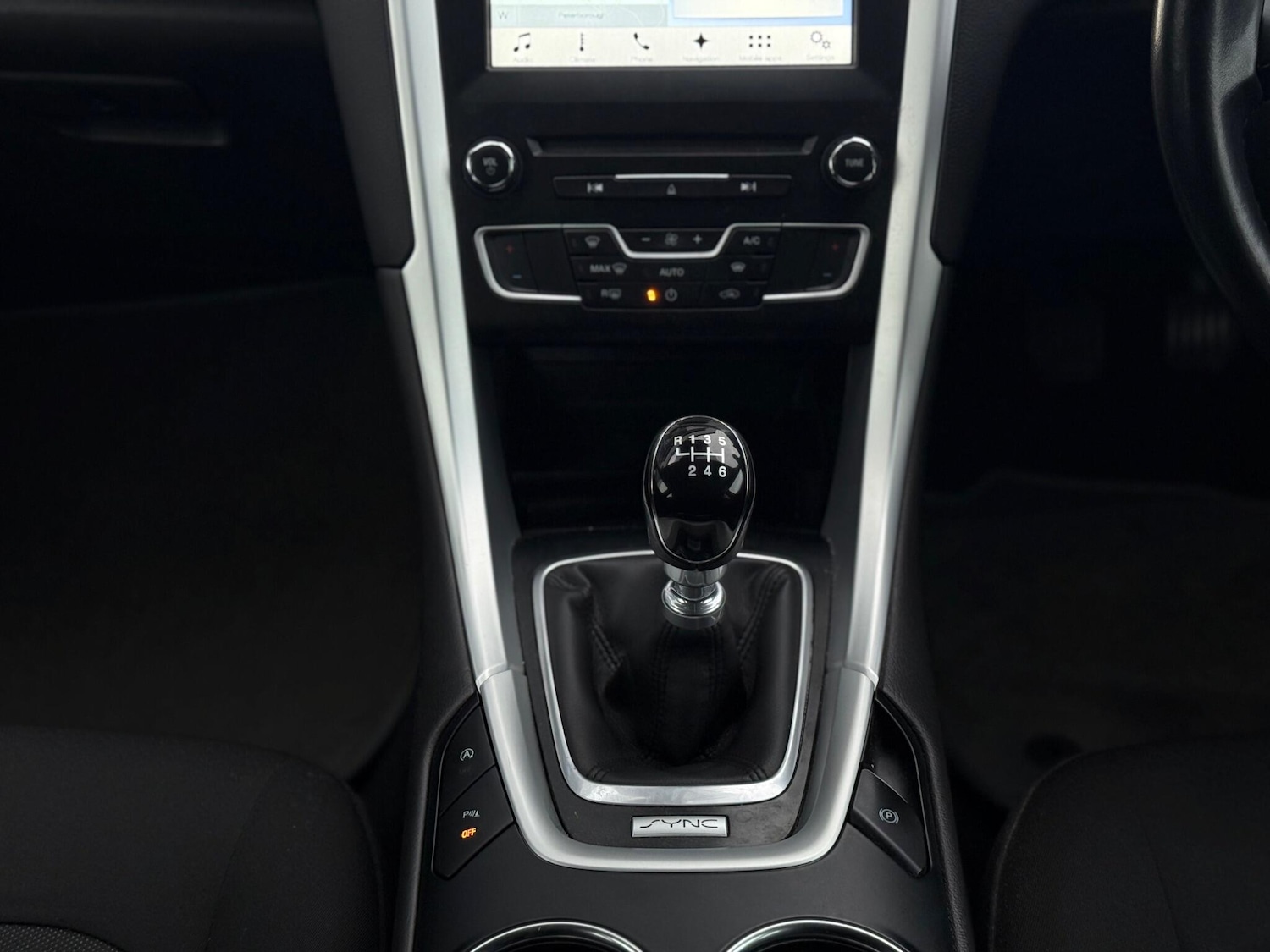 Used Ford Mondeo for sale - 77242811: Photo 46