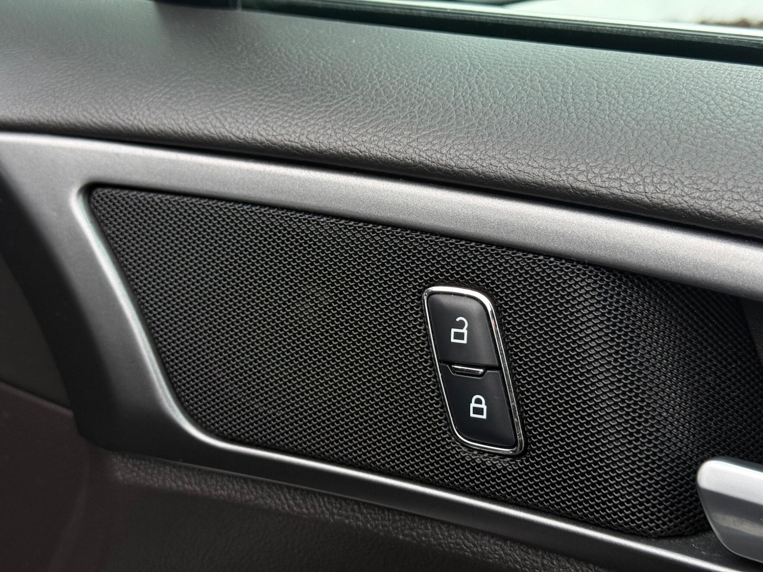 Used Ford Mondeo for sale - 77242811: Photo 58