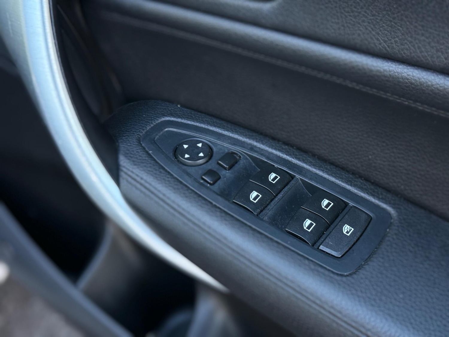 Used BMW 1 Series 2014 for sale - 77130981: Photo 37