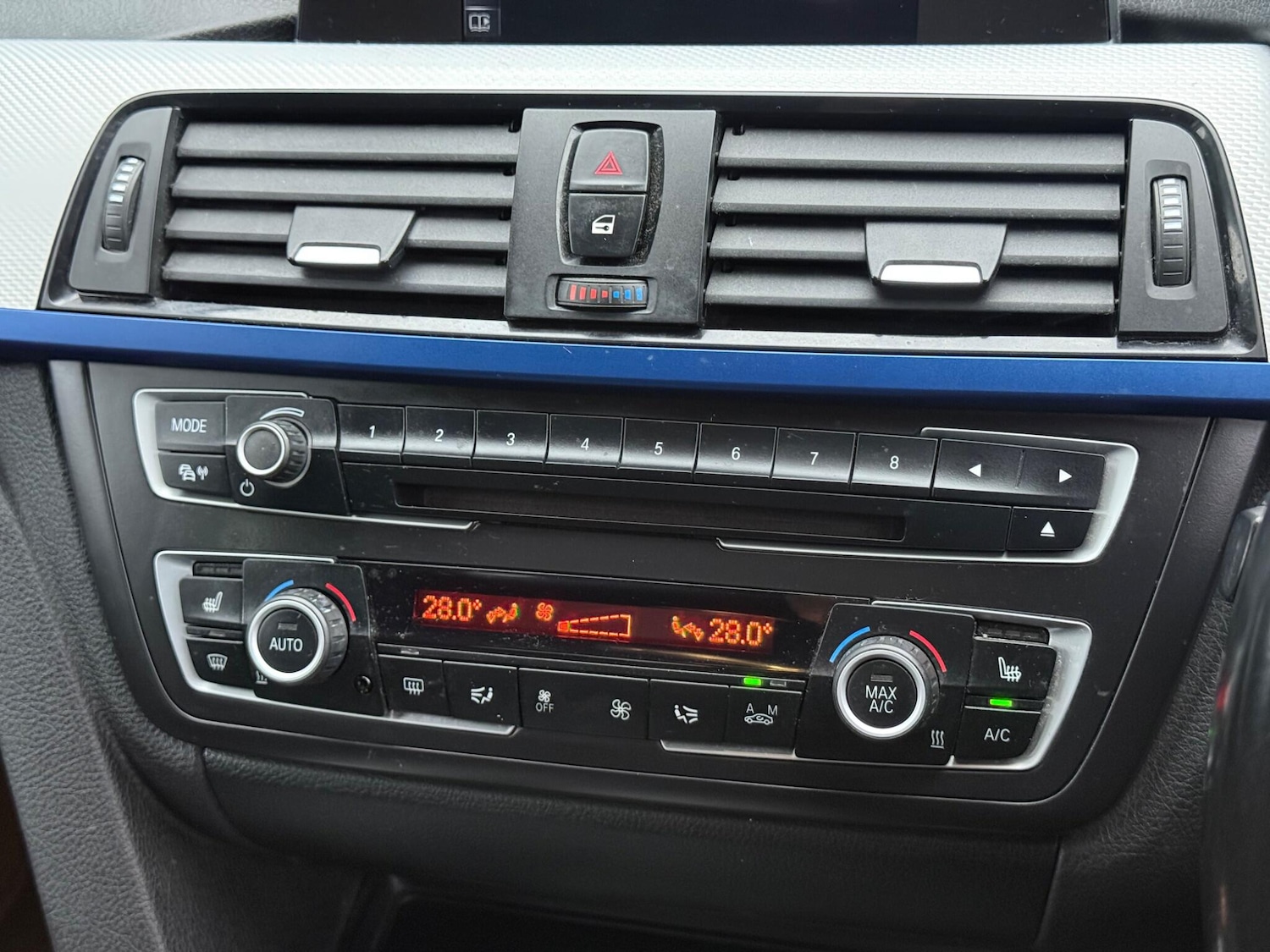 Used BMW 3 Series 2015 for sale - 76772038: Photo 42