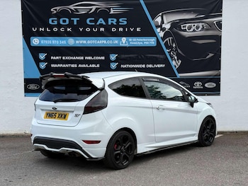 Used Ford Fiesta 2015 for sale - 78635761: Photo
