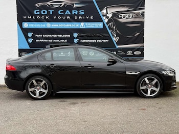 Used Jaguar XE 2016 for sale - 78301985: Photo