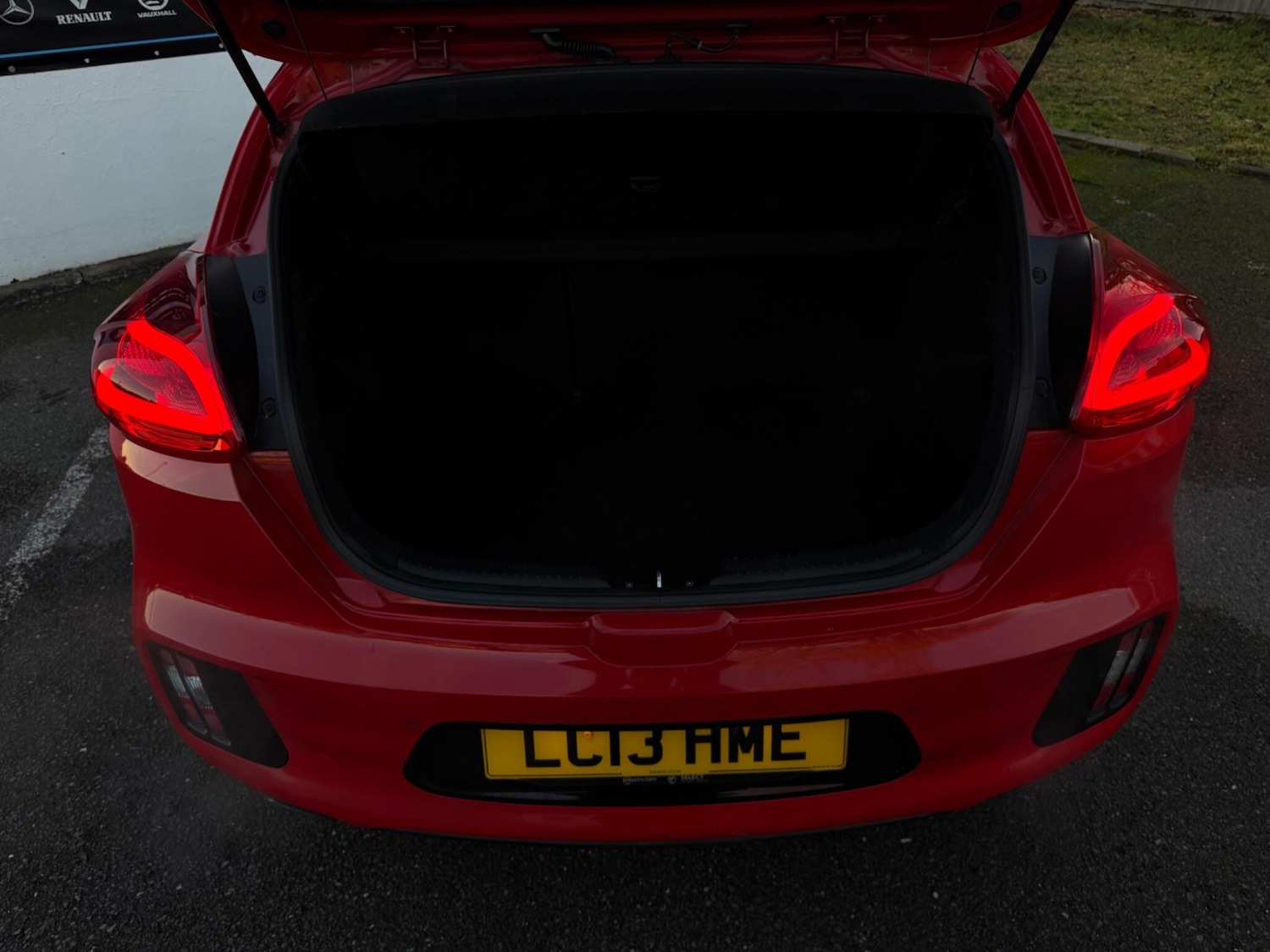 Used Kia Pro Ceed 2013 for sale - 76996894: Photo 28