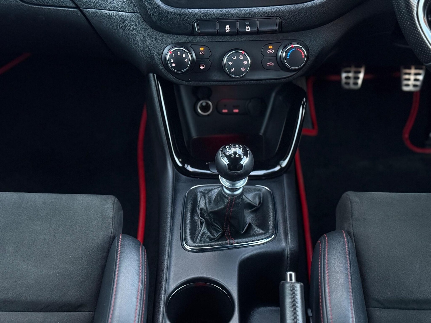 Used Kia Pro Ceed 2013 for sale - 76996894: Photo 36