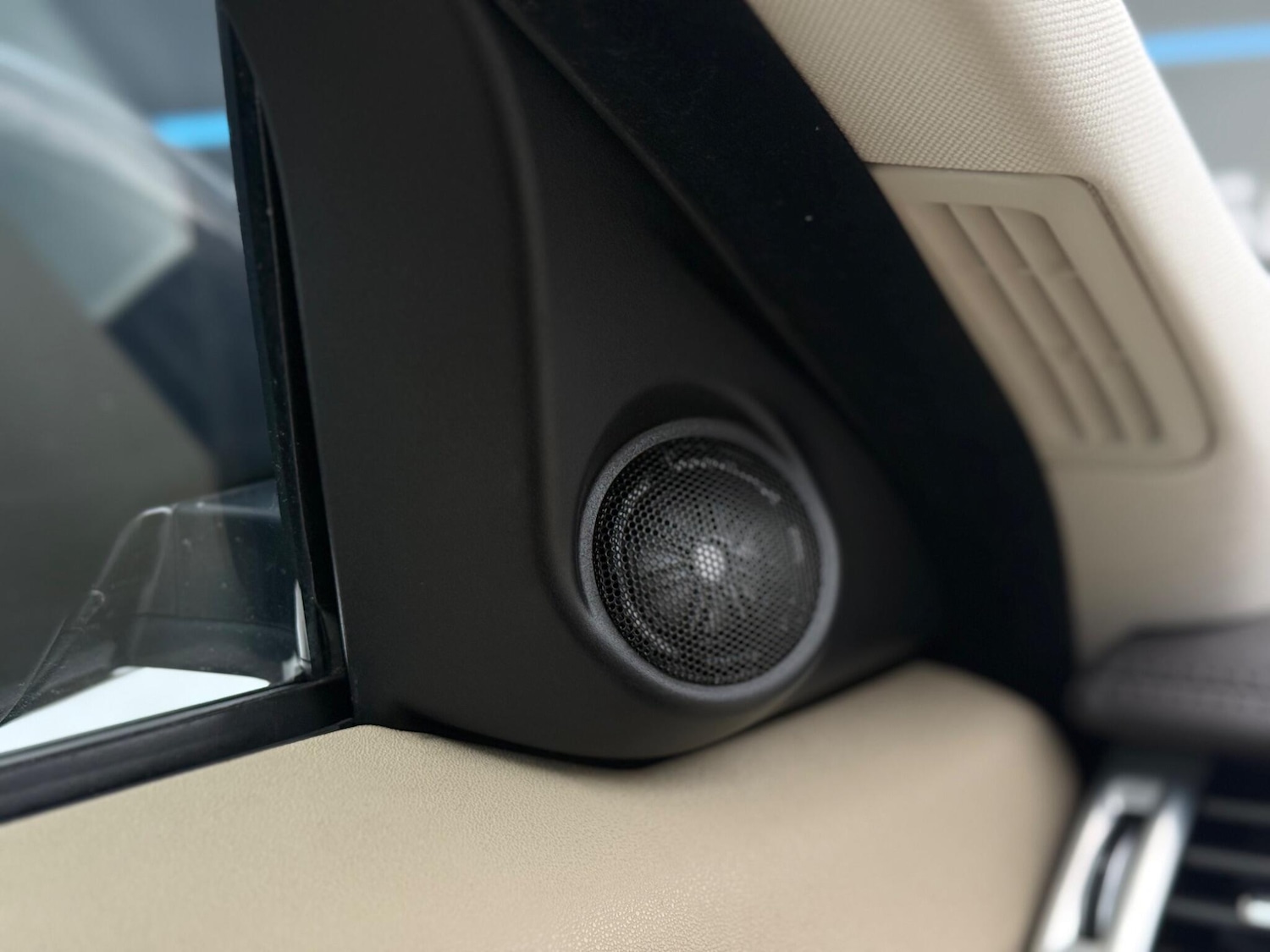 Used Land Rover Range Rover Evoque for sale - 77537794: Photo 65