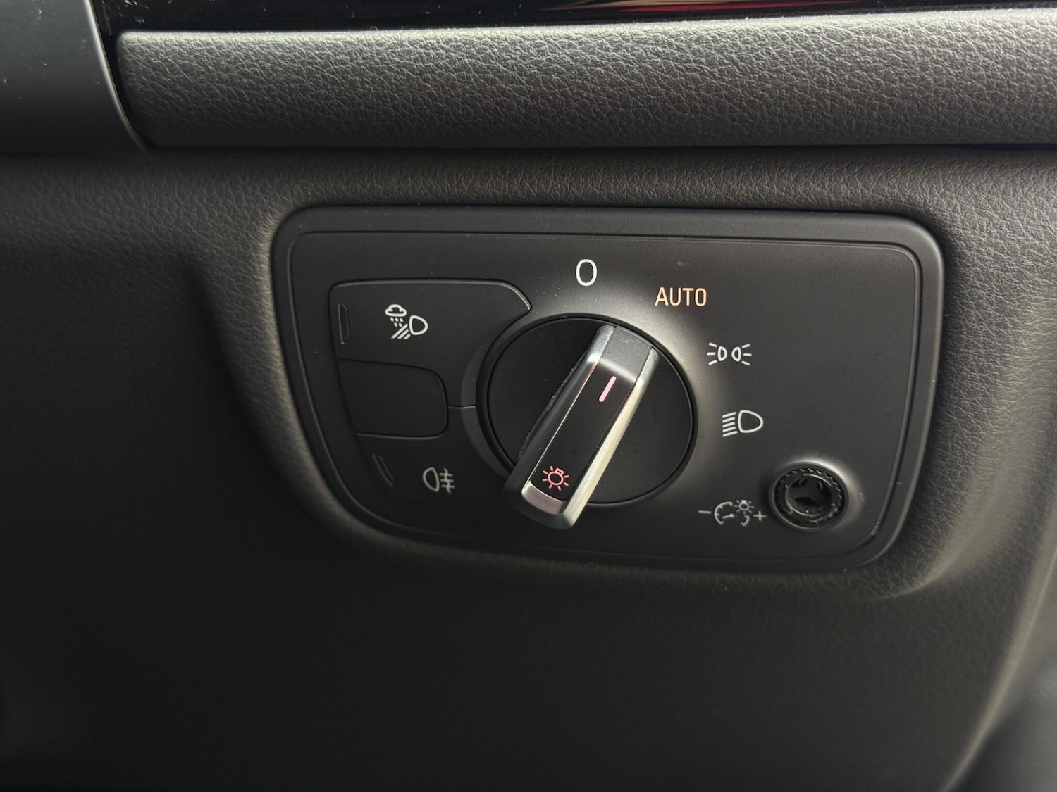 Used Audi A6 2014 for sale - 76996940: Photo 51