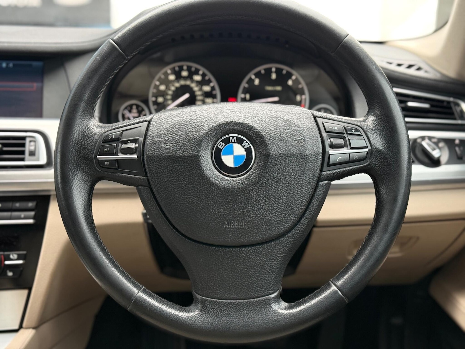 Used BMW 7 Series 2012 for sale - 77060294: Photo 44