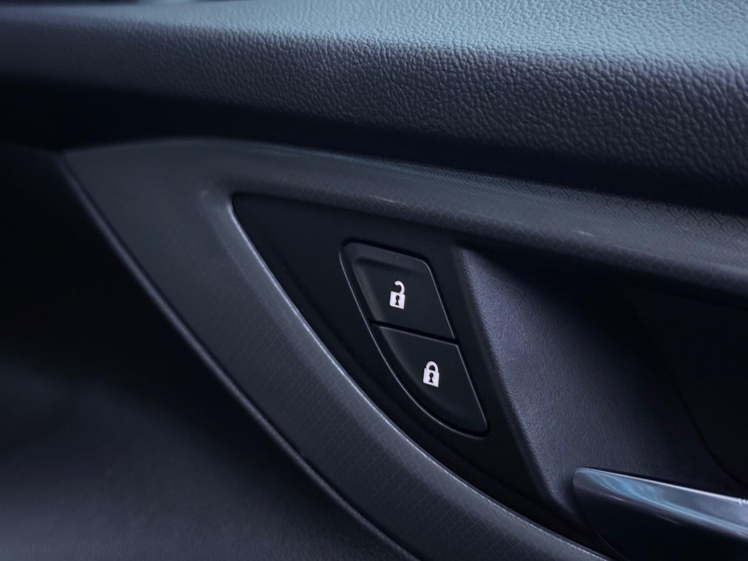 Used Vauxhall Insignia 2020 for sale - 76839374: Photo 43