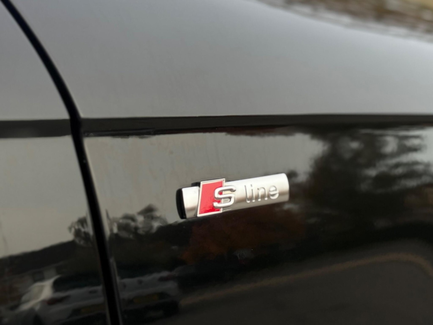 Used Audi A4 Avant 2015 for sale - 76424857: Photo 11