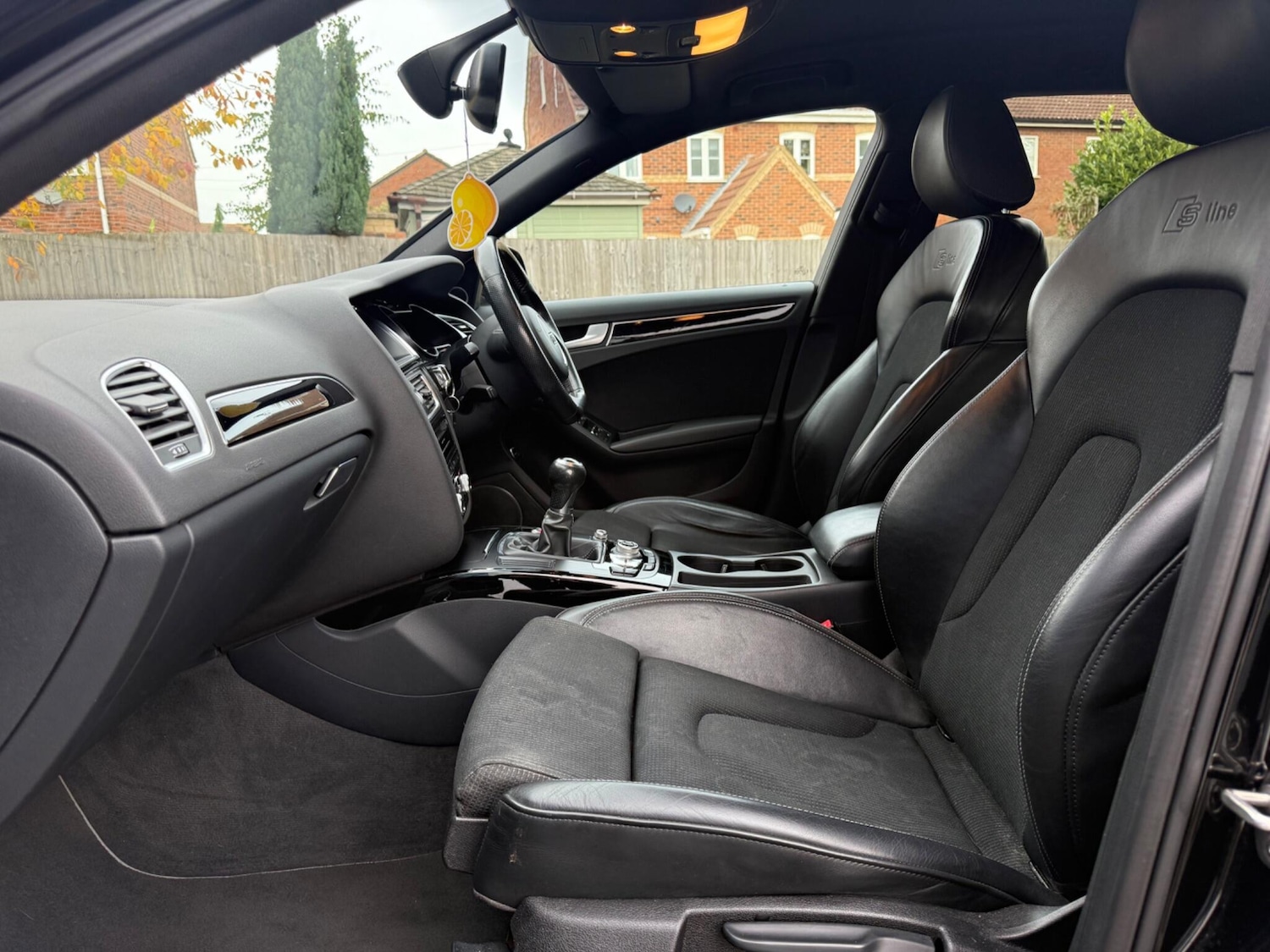 Used Audi A4 Avant 2015 for sale - 76424857: Photo 26