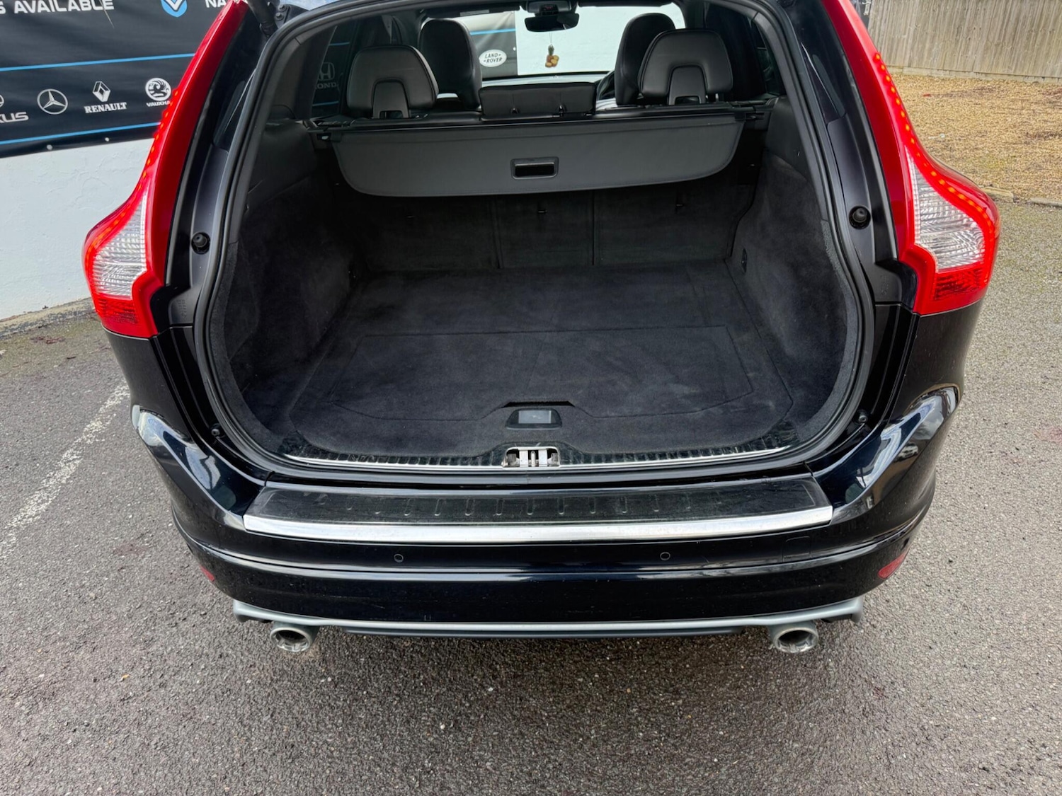 Used Volvo XC60 for sale - 77705327: Photo 50