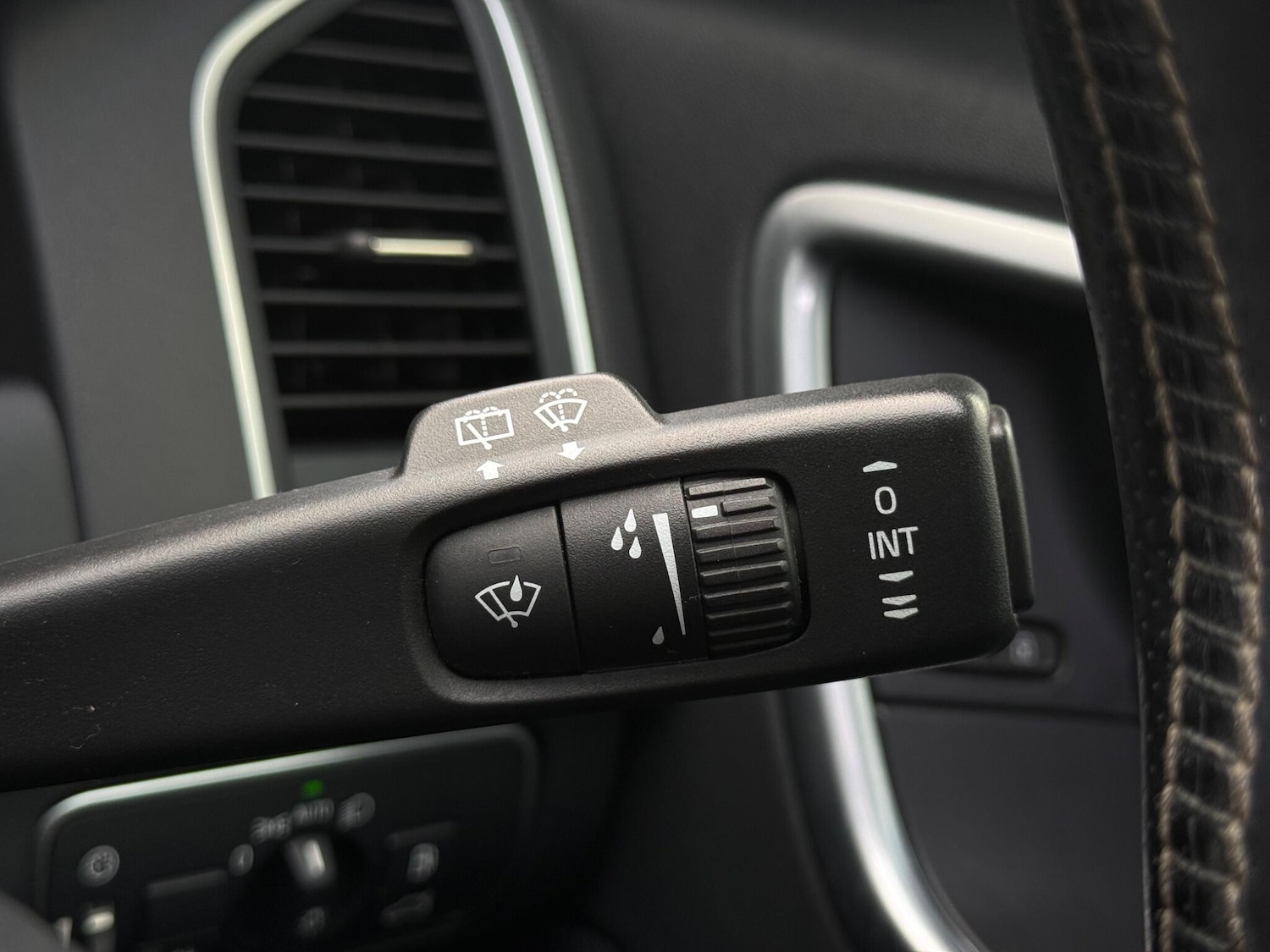 Used Volvo XC60 for sale - 77705327: Photo 91