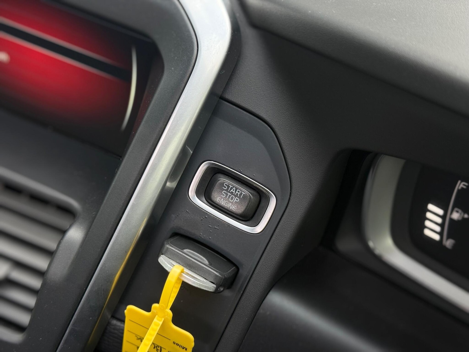 Used Volvo XC60 for sale - 77705327: Photo 92