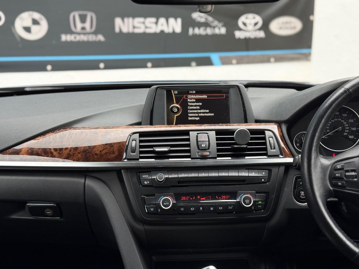 Used BMW 3 Series 2013 for sale - 78007230: Photo 55