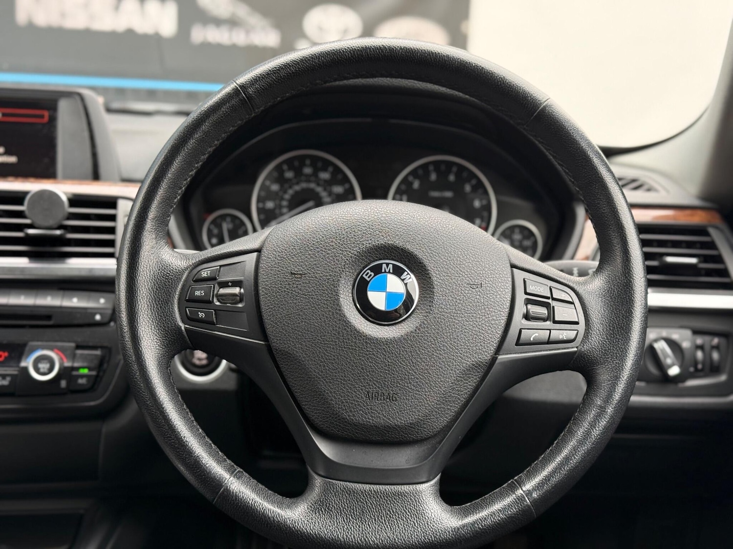 Used BMW 3 Series 2013 for sale - 78007230: Photo 57